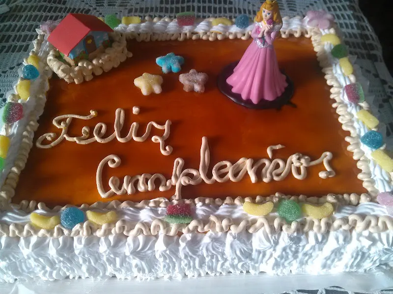 Confiteria Nuestra Señora de Luna - Pastelería en Escacena del Campo - foto 2