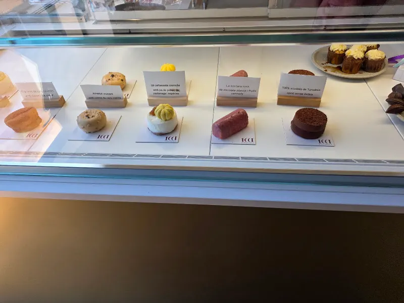 1001 Pastisseria - Pastelería en Ullastret - foto 2
