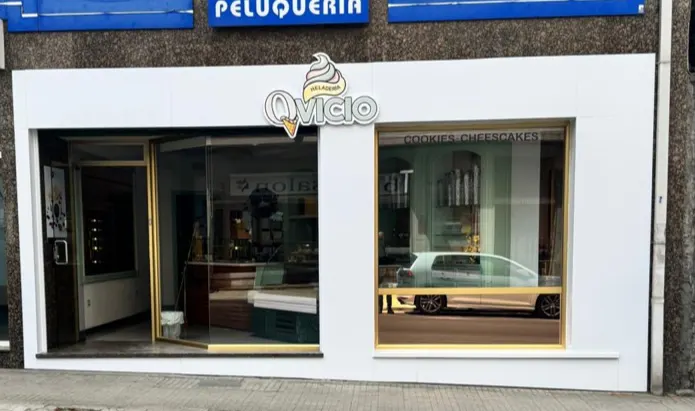 Qvicio Heladeria Pasteleria - Pastelería en Sarria - foto 2