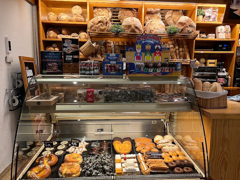 Panadería Molino - Panadería en Pamplona - foto 2