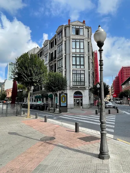 Pan Menesa