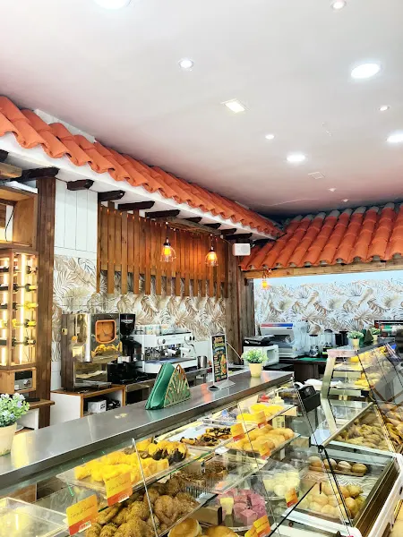 Ogi Aita Panadería Y Pasteleria - Panadería en Bilbao - foto 2