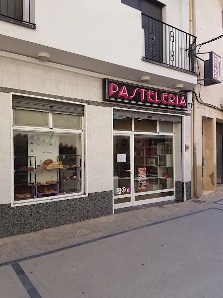 Cooperativa de Consumo San Sebastián - Panadería en Mas de las Matas - foto 3