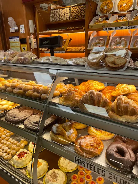 Boutique Artesanía La Sía - Panadería en Madrid - foto 2