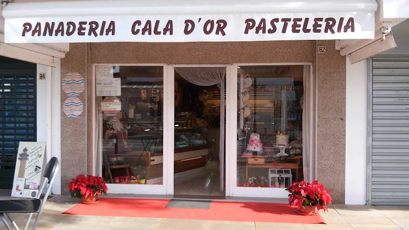 Panadería Pastelería Cala d'Or - Panadería en Santanyi - foto 2