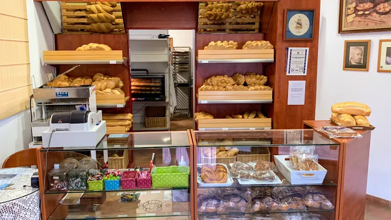 Panadería Artesanal J.V.Durán - Panadería en Canaveral - foto 2