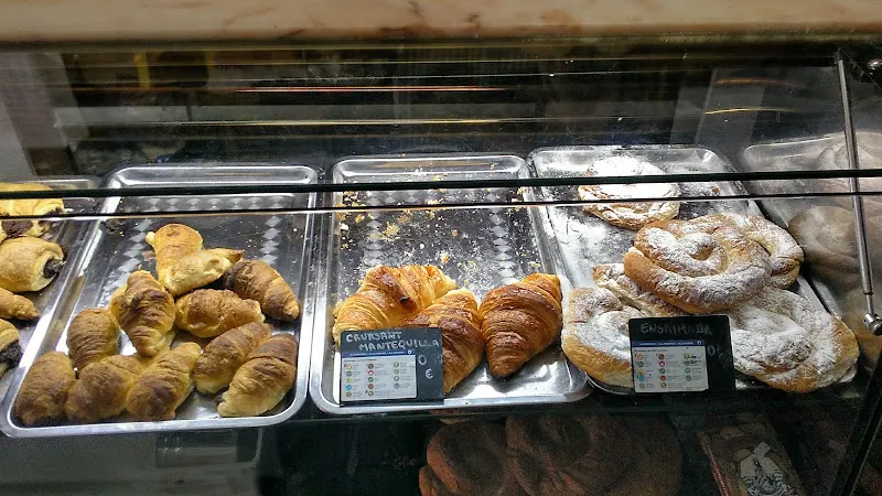 Panadería Mengual - Panadería en Benidoleig - foto 2
