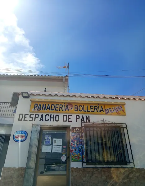 Despacho de pan - Panadería en Hueneja - foto 2