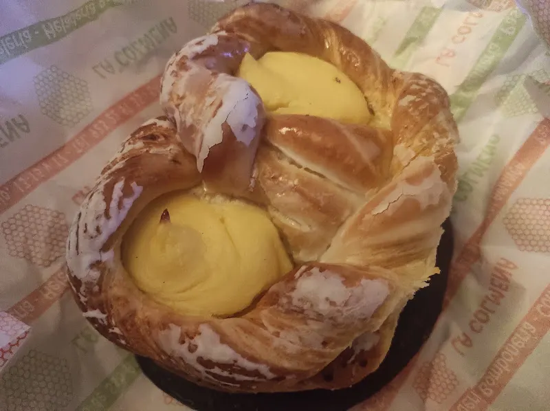 Pastelería La Colmena