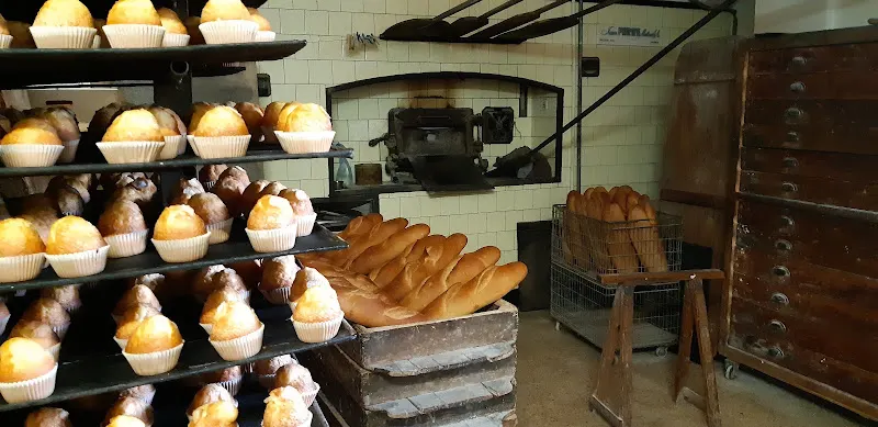 Panadería Simón en Ribera dUrgellet - foto 2