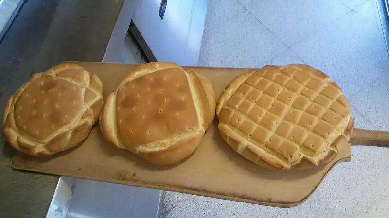 Panadería Félix Arribas y Duces Ana - Panadería en Traspinedo - foto 3