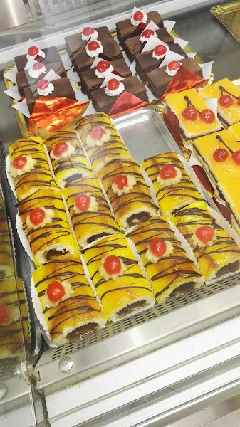 Panaderia Rafael i MARUJA - Panadería en Palomar (el) - foto 2