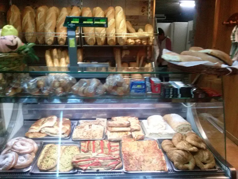 Forn De Pa Panadés - Inglés - Panadería en Belianes - foto 2