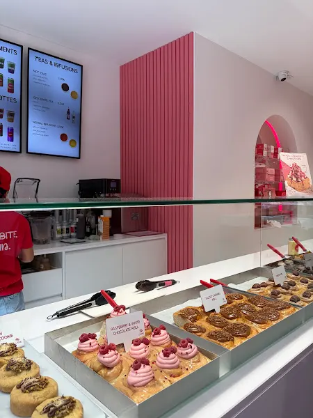 Lushé | Cinnamon Rolls Barcelona