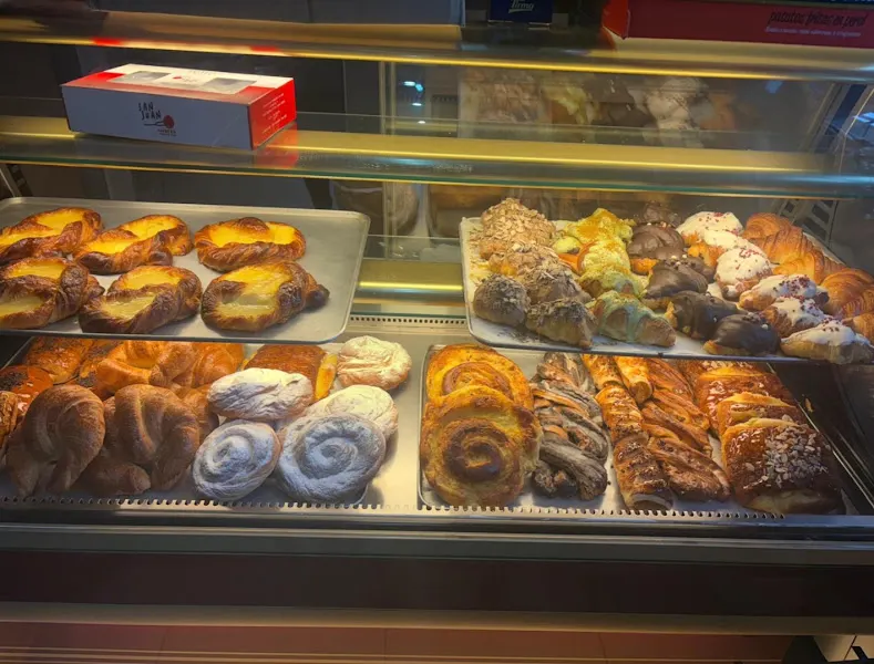 Panadería San Juan - Panadería en Casaseca de las Chanas - foto 2