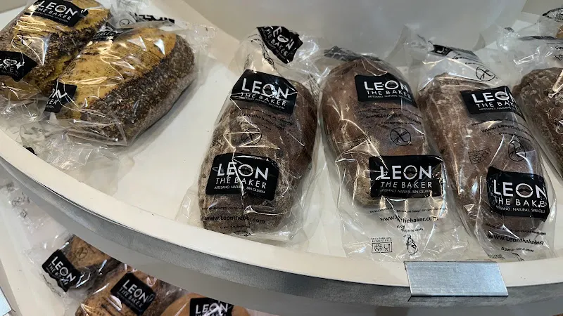 LEON THE BAKER Alicante