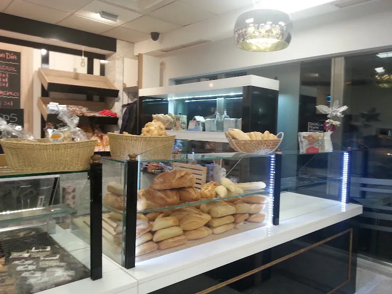 Pastelería Horno La Parra - Pastelería en Sevilla - foto 2