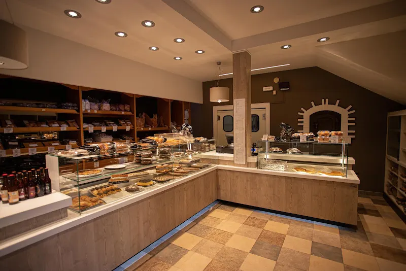 Panadería Juan Sanz - Panadería en Santo Tome del Puerto - foto 2