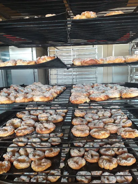 Panadería José Enrique Abad - Panadería en Canalejas del Arroyo - foto 2