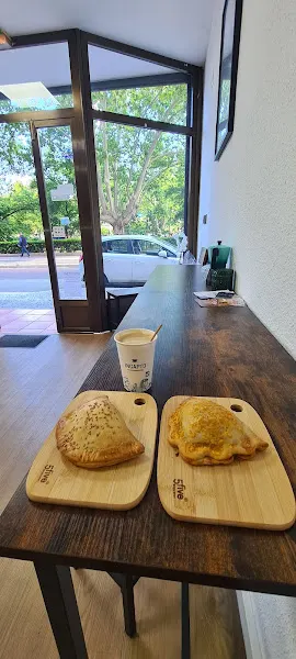 Panadería, Heladería - Canal Imperial