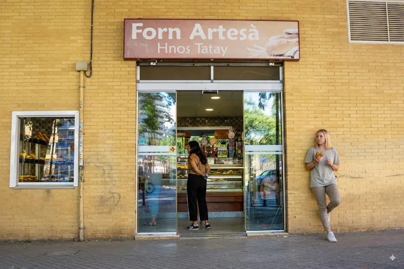 Horno Artesano Hermanos Tatay Puchades SL - Panadería en Valencia - foto 2