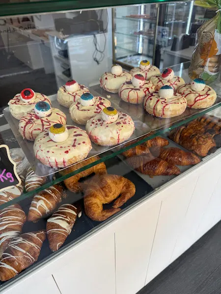 Cristian Bread & Coffee - San Blas - Panadería en Alicante - foto 3