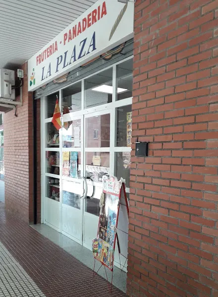 Frutería y Panadería La Plaza - Guadalajara