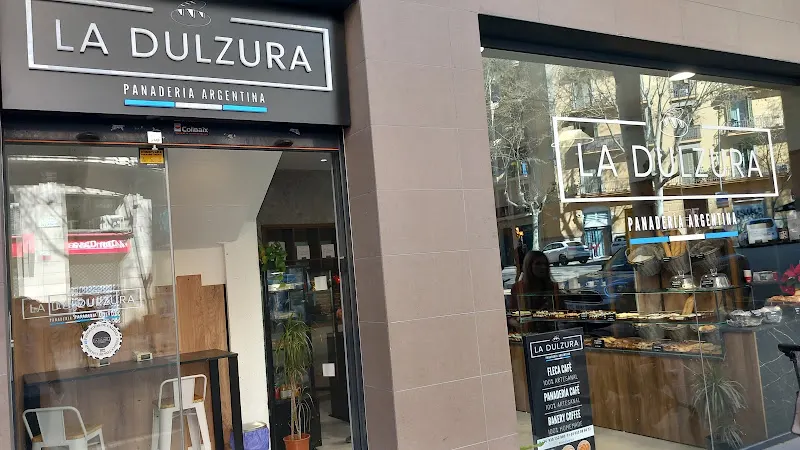 La Dulzura Panadería Argentina - Panadería en Barcelona - foto 2