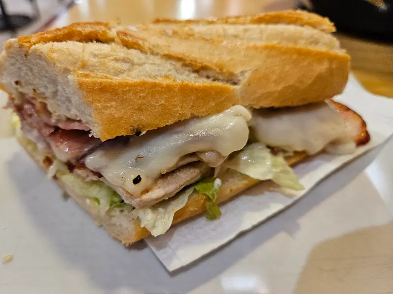 cafetería panadería El Forn del Barri