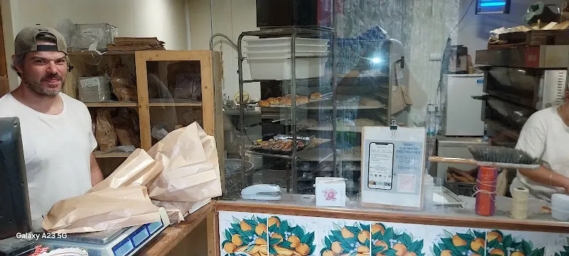 Fleca Ca la Xata-Estamariu - Panadería en Estamariu - foto 2