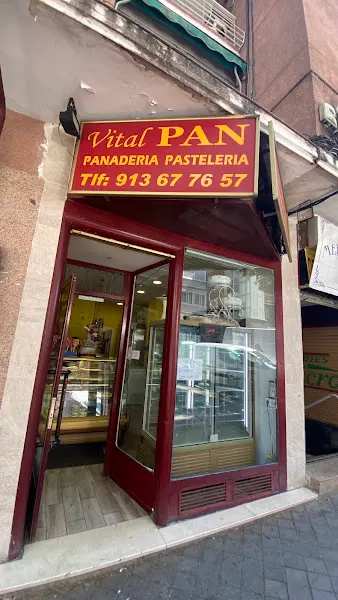 Vital Pan Panadería Pastelería - Panadería en Madrid - foto 2