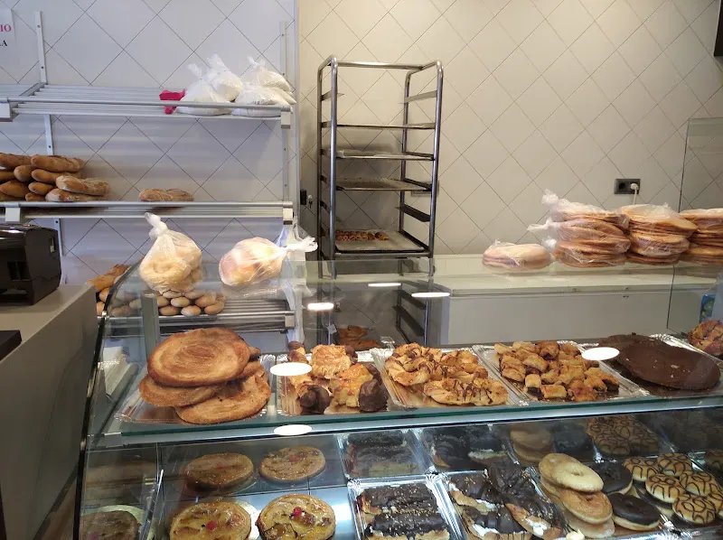 Panadería Bastida S.L. - Panadería en Cartagena - foto 2