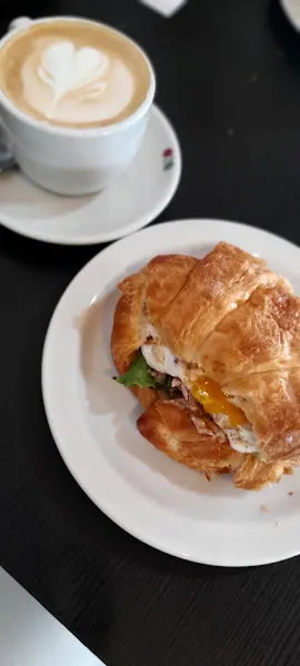 Panadería Mi Dulce Hogar - La Oliva