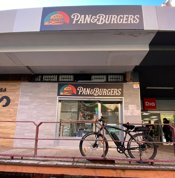 PAN & BURGERS - Panadería en Madrid - foto 2