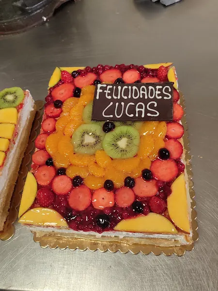 Horno de Pan - Pastelería GROSELLA