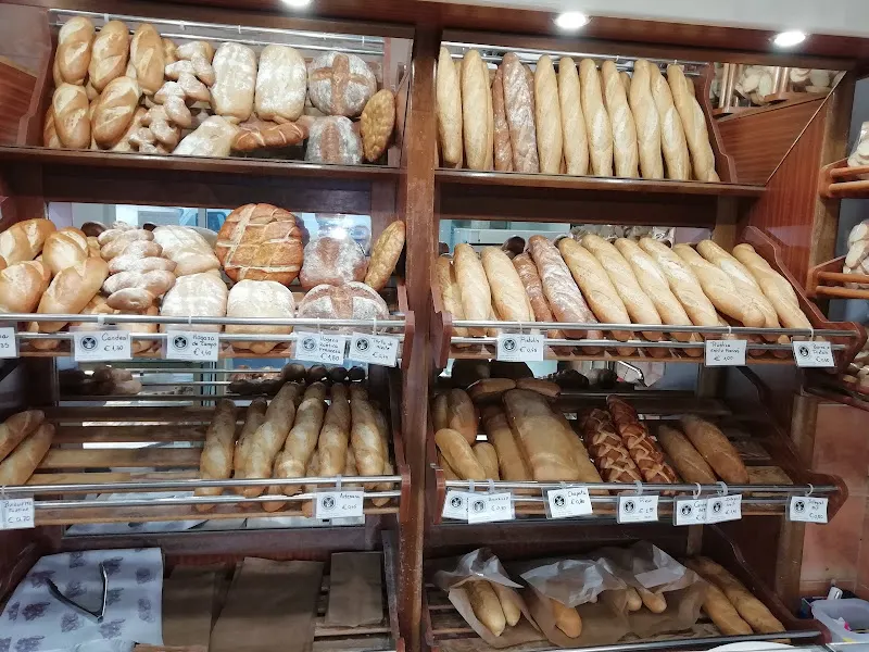 Panaderia El Molino - Panadería en Madrid - foto 2