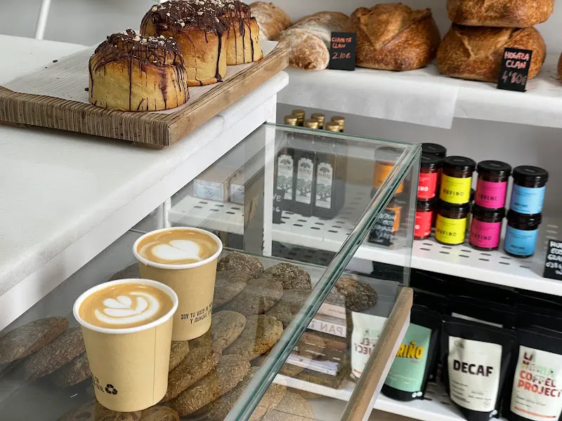 #REPOSTED. Repostería y bizcochería de masa madre - Pastelería en Madrid - foto 2