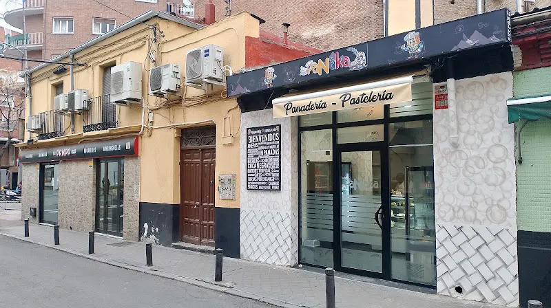 Panaka panadería y pasteleria - Panadería en Madrid - foto 2