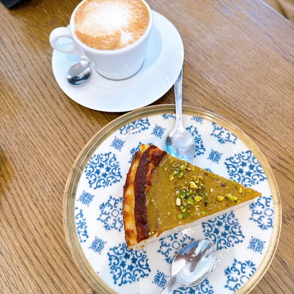 La tarta de la madre de Cris (Chueca)