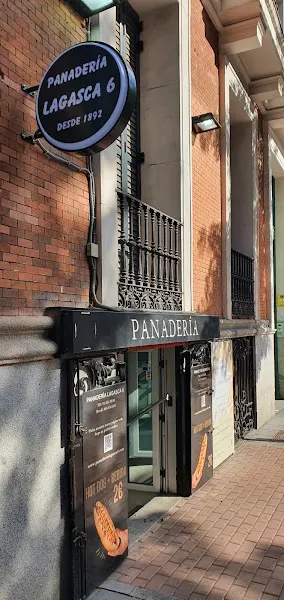 María Amparo Cebollero Barahona - Panadería en Madrid - foto 2