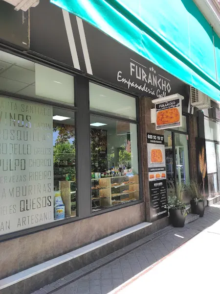 Empanadería Gallega Furancho - Panadería en Madrid - foto 2