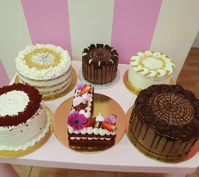 Pink Cakes BCN Bakery