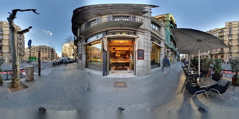 Pastissería Mauri - Pastelería en Barcelona - foto 2