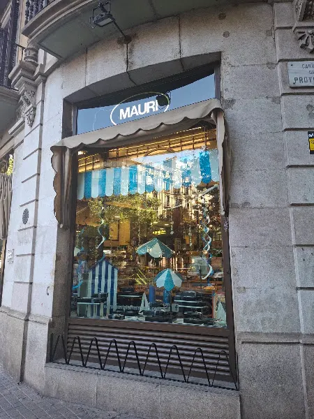 Pastissería Mauri - Pastelería en Barcelona - foto 3