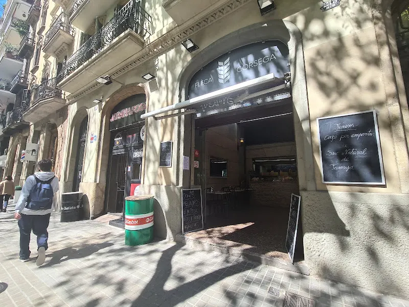 Panadería de Córcega - Panadería en Barcelona - foto 2