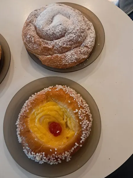El mos - Panadería en Barcelona - foto 3