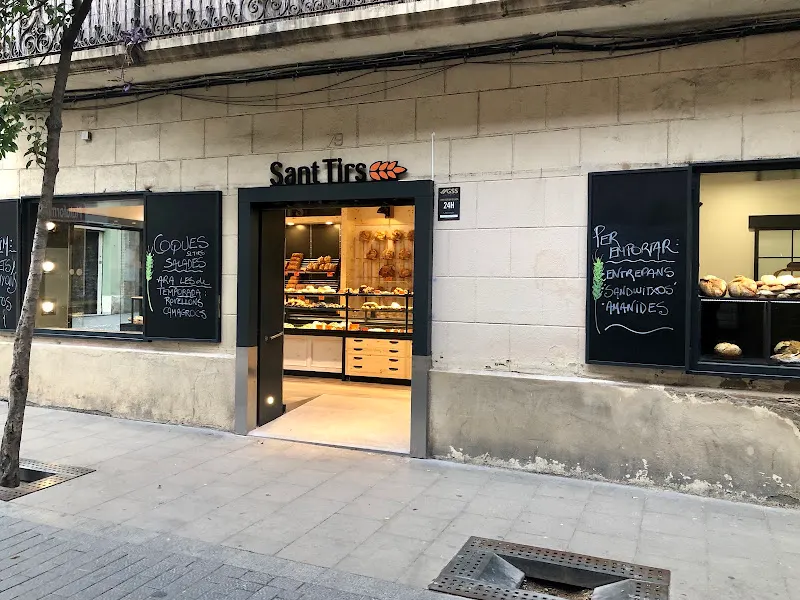 Forn de Sant Tirs - Panadería en Barcelona - foto 2