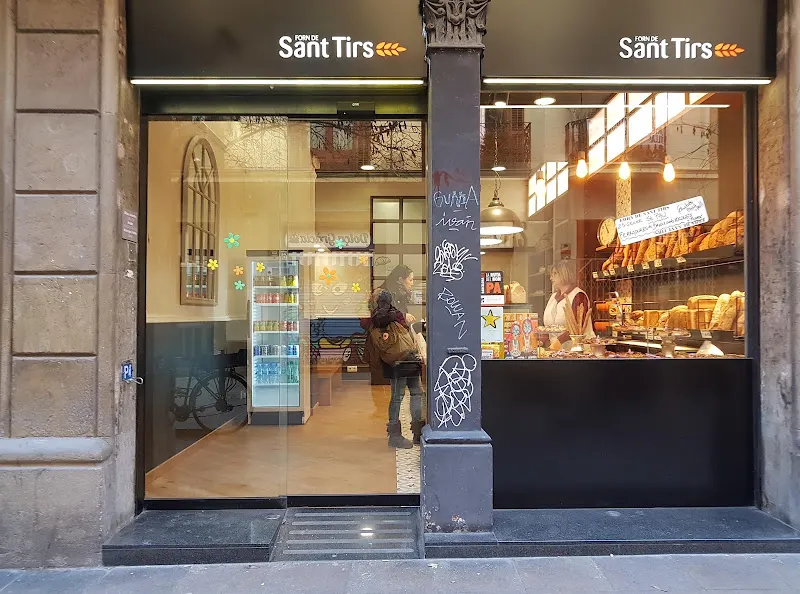 Panadería Sant Tirs - Panadería en Barcelona - foto 2