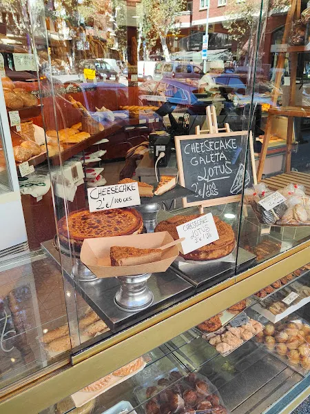 Croissanteria Forn de Pan Sabadell - Panadería en Barcelona - foto 2