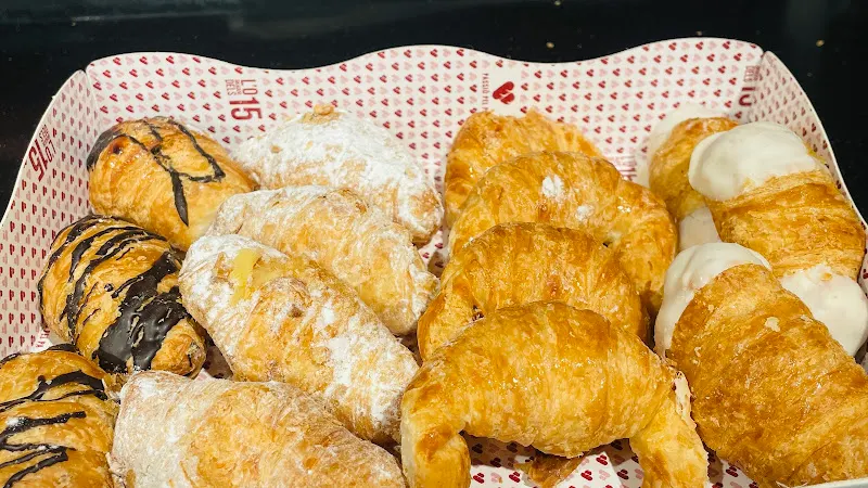 L'Obrador dels 15 | Maragall - Panadería en Barcelona - foto 3